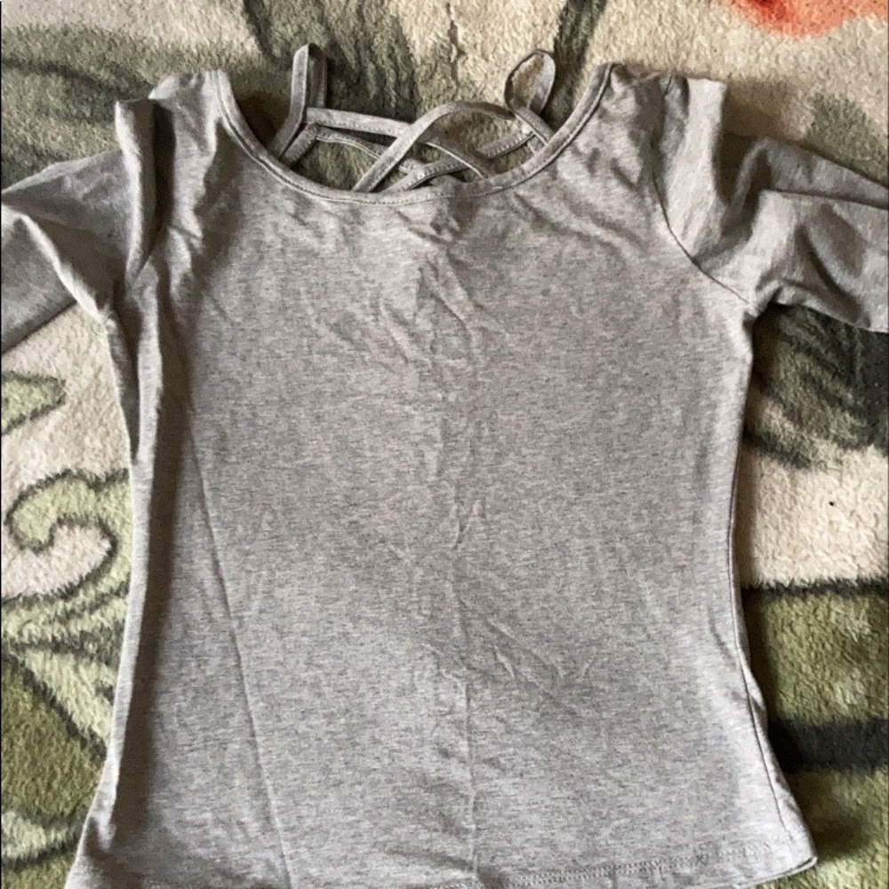 Cross neck gray shirt
